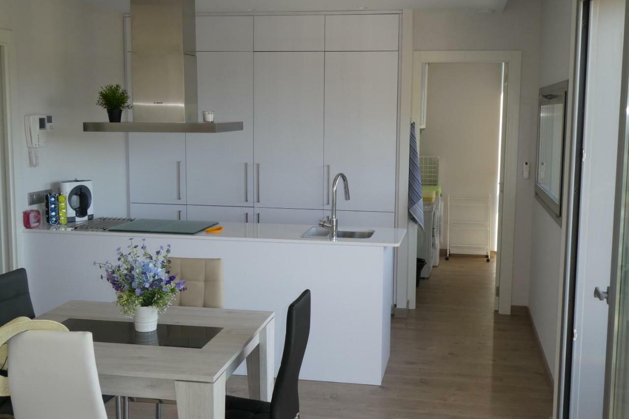 Appartement Plage Salata Rosas Exterior photo