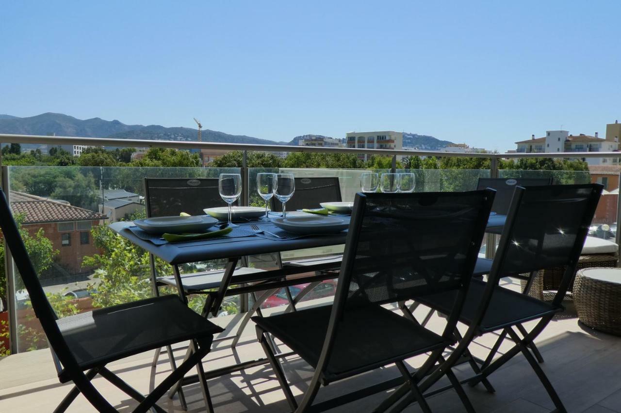 Appartement Plage Salata Rosas Exterior photo
